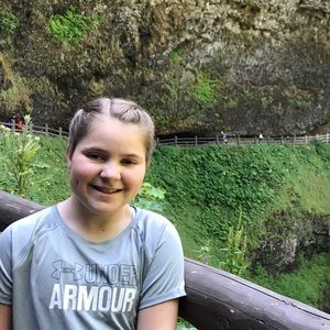 Meet your Posher, Rebecca